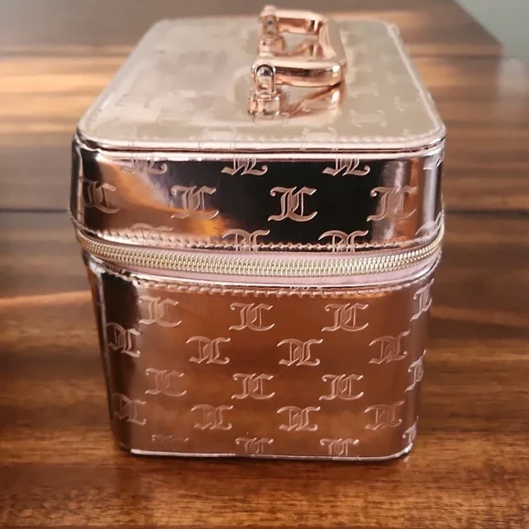 Juicy Couture Metallic Rose Gold Travel Cosmetic Case - Picture 5 of 16